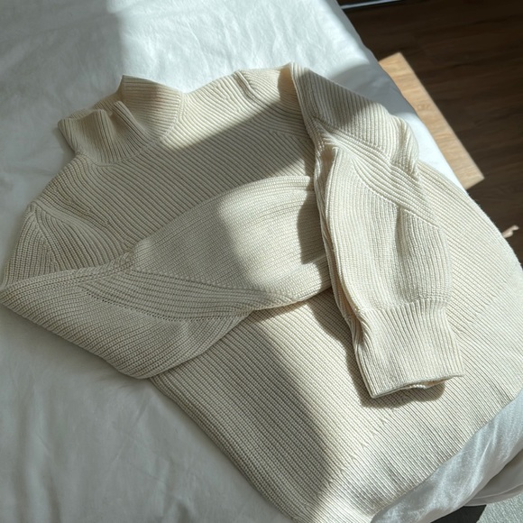 & Other Stories | Thick Sweater - Picture 1 of 4